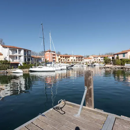 Grand Bassin By Interhome Grimaud