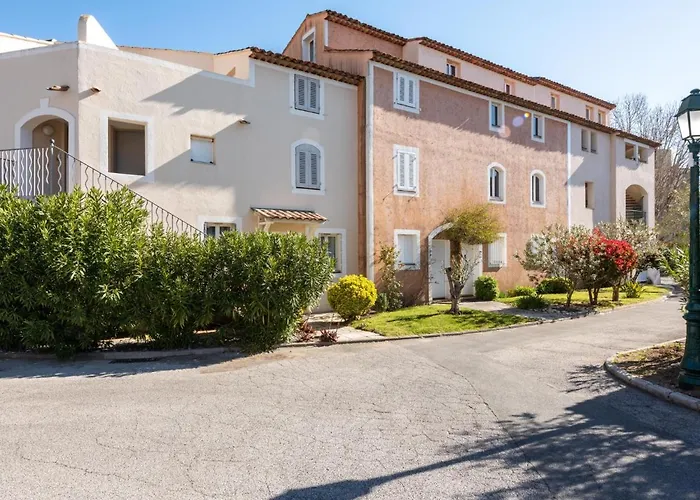 Grand Bassin Apartment *